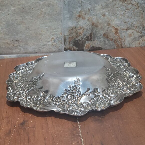 Vintage Silver Plated Metal Floral Serving Platter Tray - Picture 11 of 11